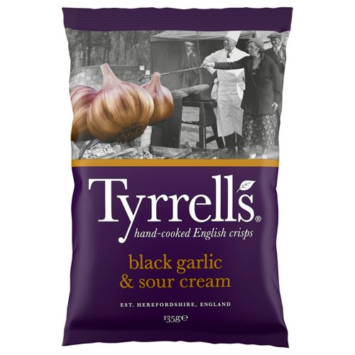 TYRRELLS BLACK GARLIC & SOUR CREAM SHARING BAG 135G-XMAS