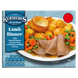 KERSHAWS HOMESTYLE LAMB DINNER WITH ROAST POTATOES, CARROTS, PEAS & A YORKSHIRE PUDDING PMP £2.75 400G