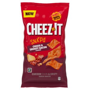 CHEEZ-IT CHEESE & SMOKEY BACON THIN & CRISPY BAKED SNACKS 150G