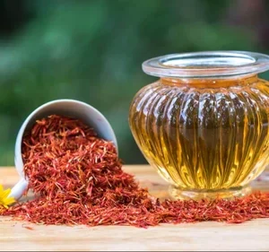 Organic-Safflower-Oil.webp