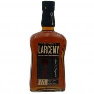 US99249_larceny-b524-cask-strength-bourbon-whiskey-075l-627-vol-1.jpg